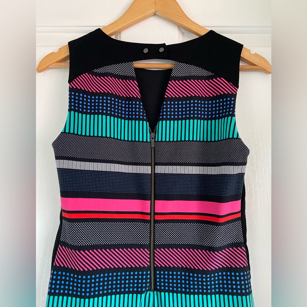 Marcs Bright Print Sleeveless Top - Picture 3 of 3